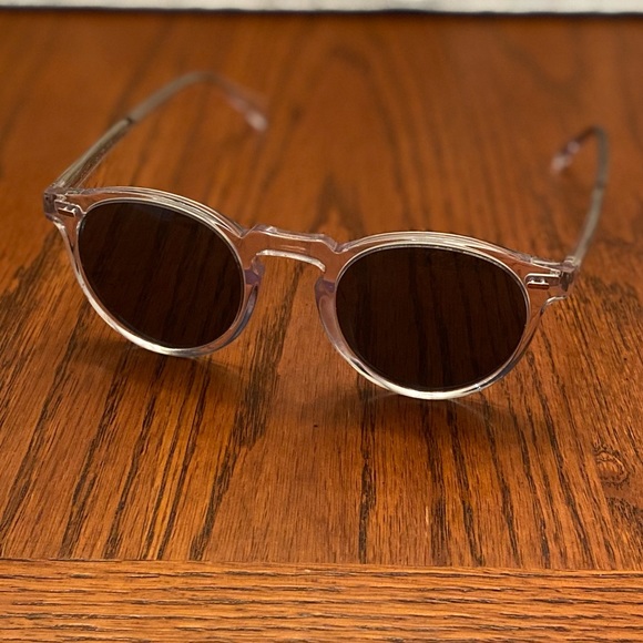 Oliver Peoples Gregory Peck clear